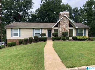 1240 Stonecrest Dr, Birmingham, AL 35235