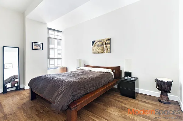Sold by Modern Spaces | media 3