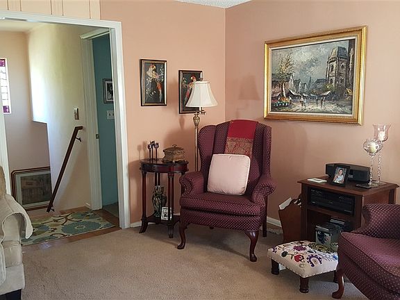 4th image of 8486-90 Pueblo Ave
