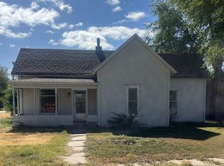 213 W Elm St, Bucklin, KS 67834