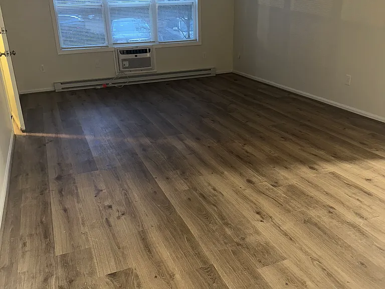 1539 Allen St #1 — Photo 6