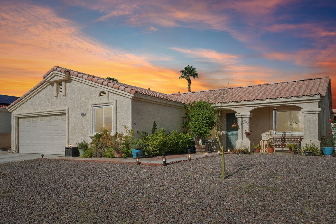 next background image