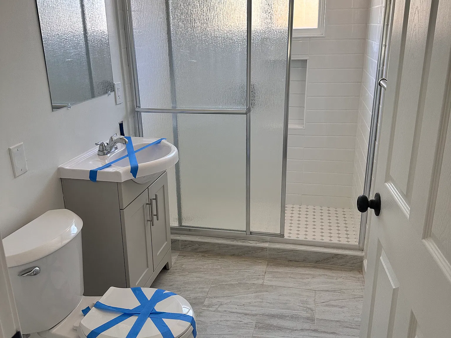 3 bed, 1118 sqft, $4,400 — Photo 2