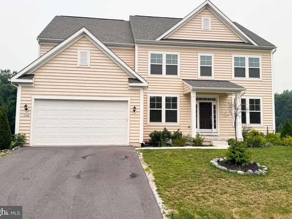 9322 Alloway Dr, Hagerstown, MD 21740
