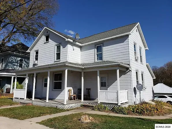 7176 Columbus St #1, New Vienna, IA 52065