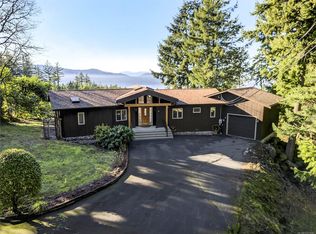 141 Murrelet Pl, Saltspring Island, BC V8K 1G9