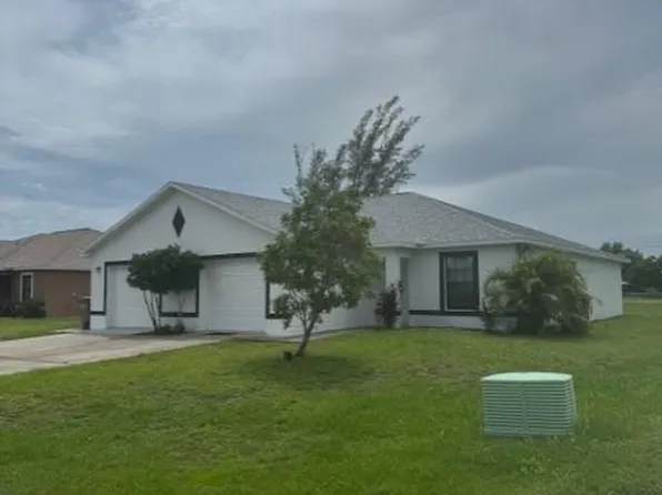 1912 SW 15th PL, CAPE CORAL, FL 33991