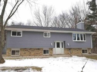 362 E Menasha Ave, Whitelaw, WI 54247