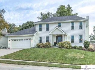 15462 Corby St, Omaha, NE 68116