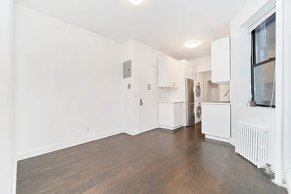 Rented by Living New York | media 10