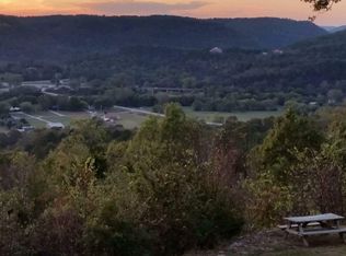 694 Ruddells Road, Mountain View, AR 72556