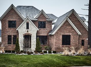 486 W Oakley Park Rd, Commerce Township, MI