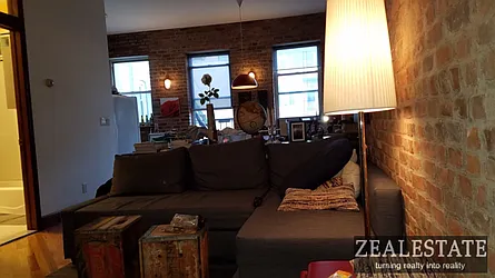 Rented by ZealEstate Group Inc