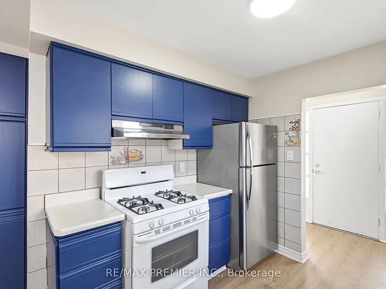 55 Plunkett Rd — Photo 9
