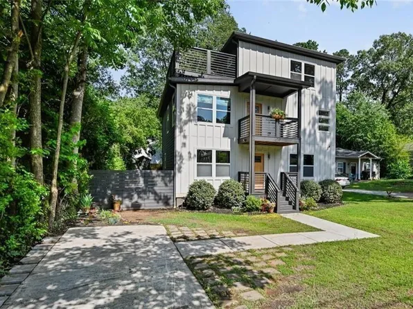 670 Parker Ave, Decatur, GA 30032