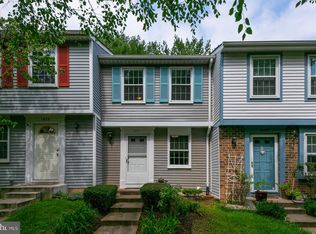 1627 Purple Sage Dr, Reston, VA 20194