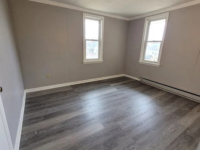 127 Schoolhouse Rd — Photo 12