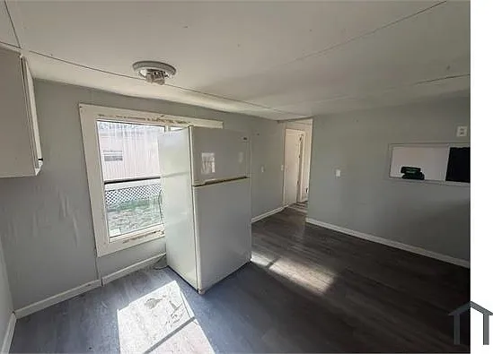 2 bed, $500 — Photo 3