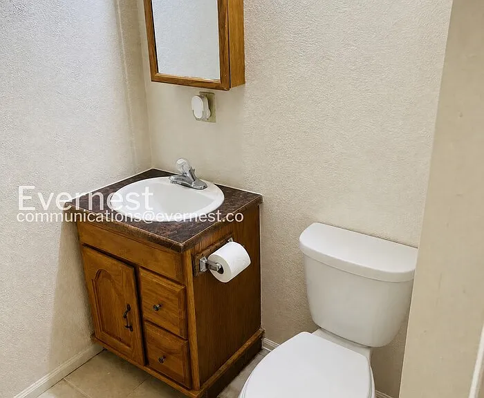 928 Timber Ln — Photo 17