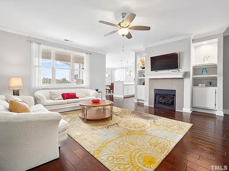 1034 Waterford Lake Dr #1034 — Photo 3