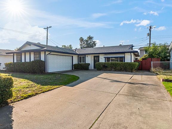 2nd image of 6942 Forman Way