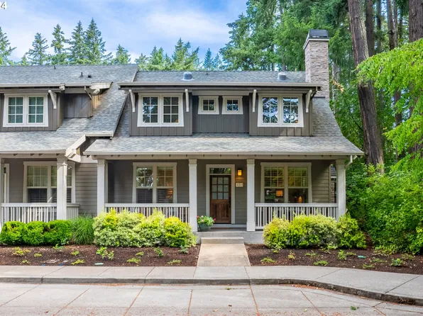 4511 Oakridge Rd, Lake Oswego, OR 97035