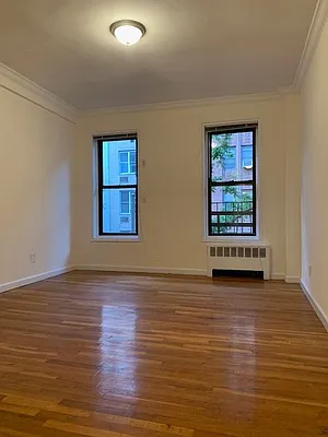 Rented by Urban Real Estate Inc | media 9