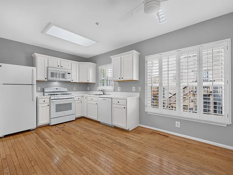 13504 Hamlet Square Ct #1 — Photo 5