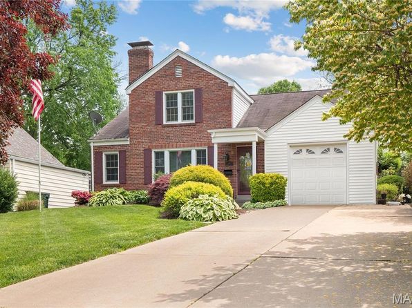 126 Manlyn Dr, Saint Louis, MO 63122