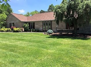 24 Linden Hill Dr, Crescent Springs, KY