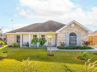 408 Idlewild Dr, Houma, LA 70364