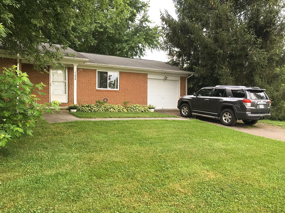 1st image of 2100 Meadowbrook Dr #B