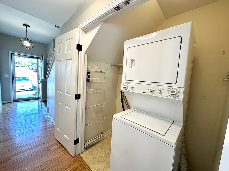 96 Spring Crossing Cir — Photo 17
