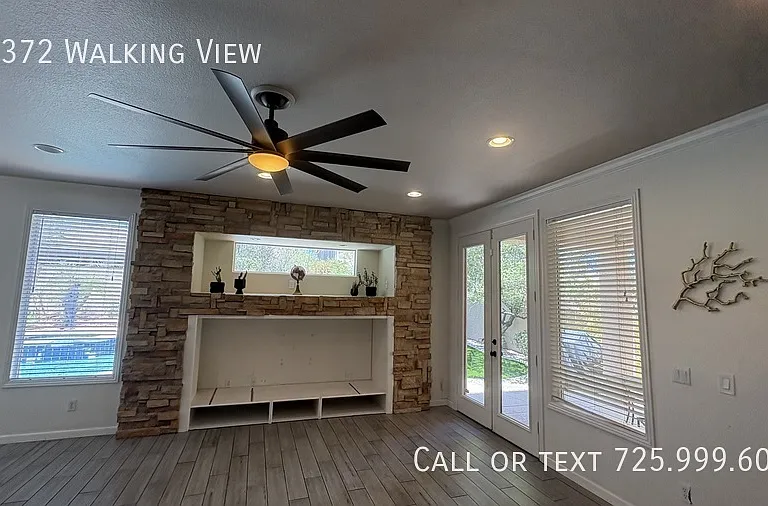 10372 Walking View Ct — Photo 6