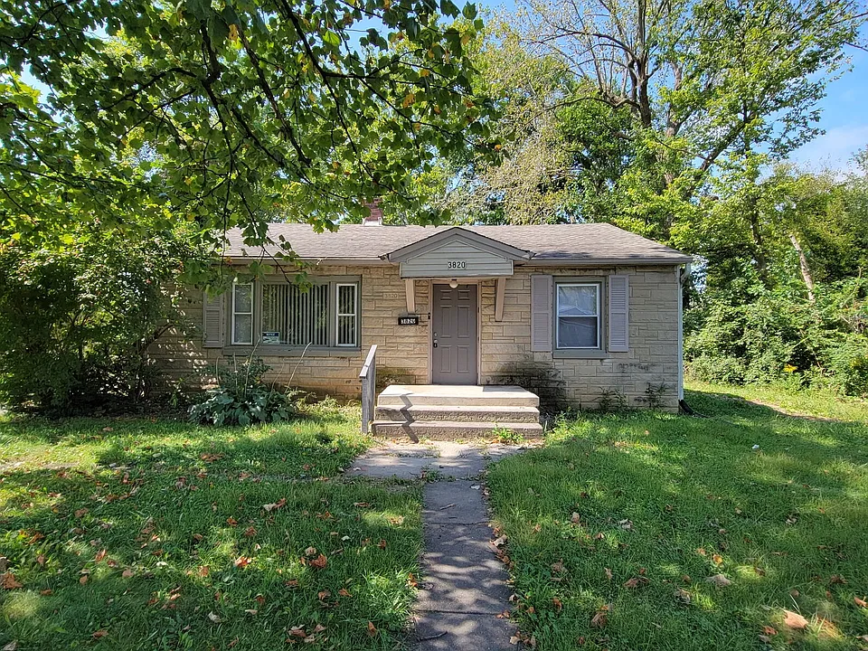 3820 N Butler Ave