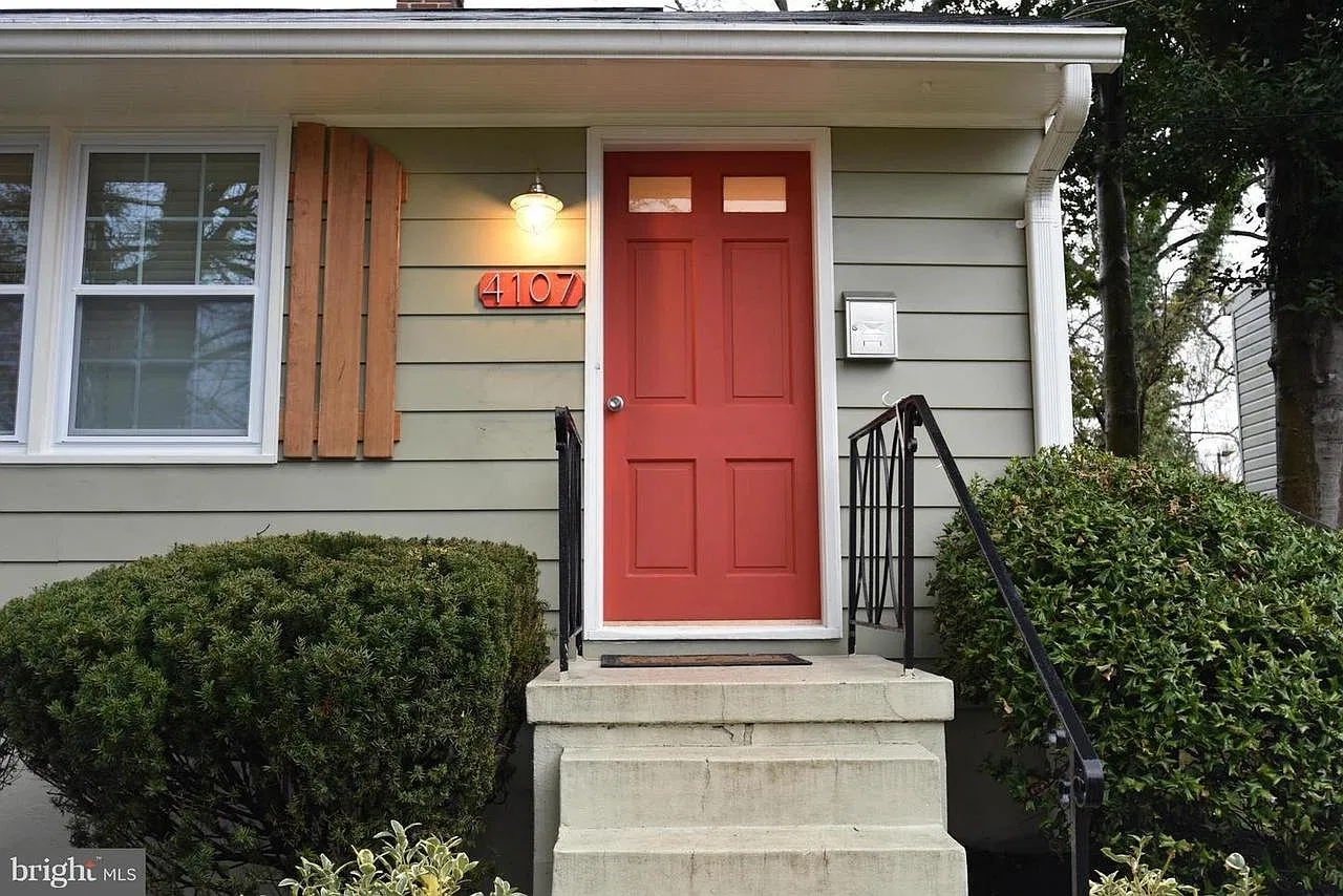 3 bed, 1612 sqft, $2,900 — Photo 2