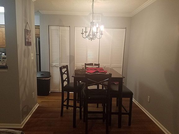4th image of 120 15th St E APT 815