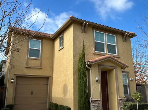 1594 Mosaic Way, Clovis, CA 93619
