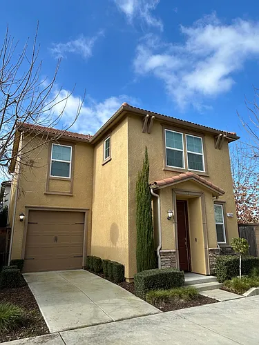1594 Mosaic Way Photo 1