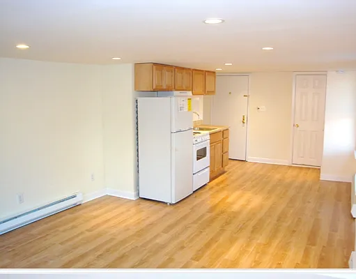 Rented by Carroll Gardens Realty | media 13