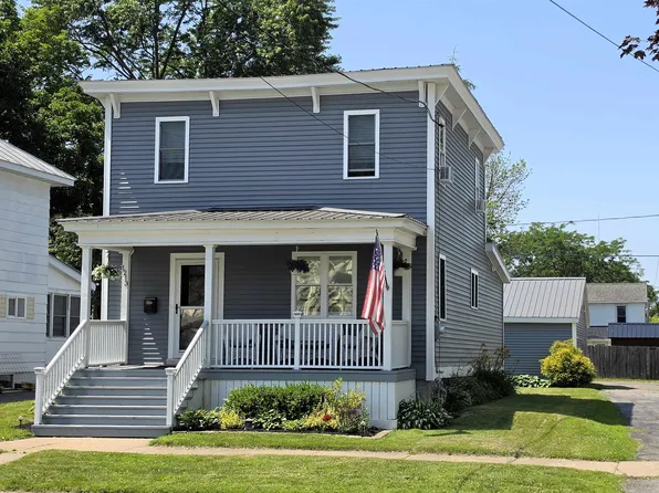 1213 State St, Ogdensburg, NY 13669