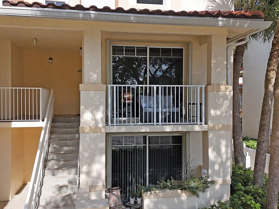 1st image of 4823 Chancellor Drive #20