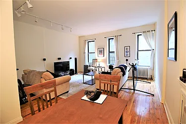 Rented by City Connections Realty