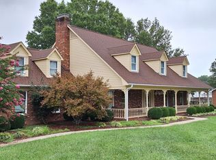 555 Barnes Rd #B, Winston Salem, NC 27107