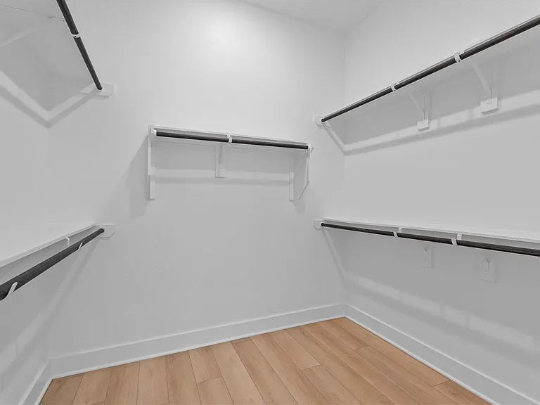 5030 Valley Wind Ct — Photo 20
