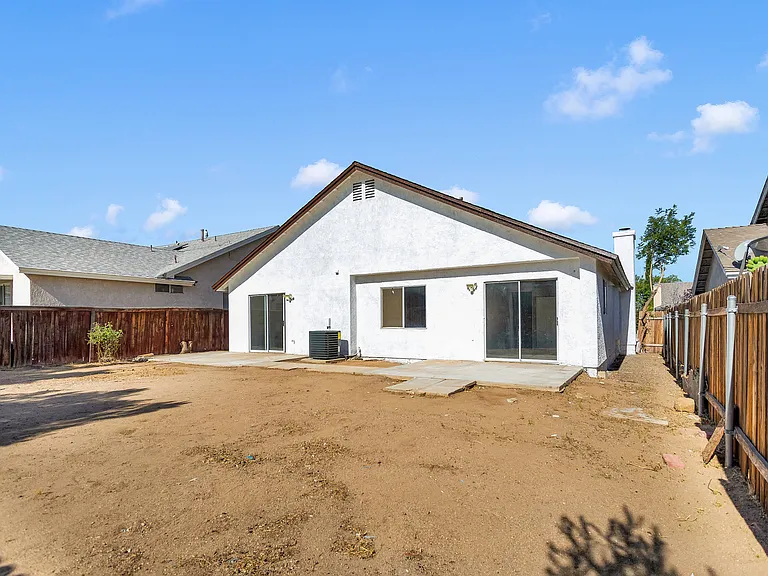12145 Cobblestone Dr — Photo 23