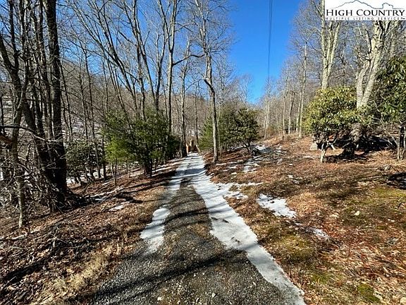 3rd image of 495 Rocky Top Lane