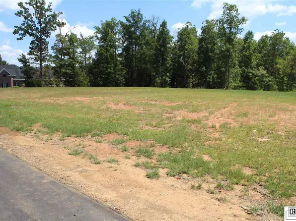 100 Gleneagles Ct, Calhoun, LA 71225