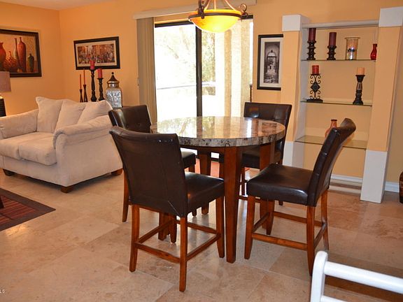 3rd image of 5124 N 31st Pl Unit 521