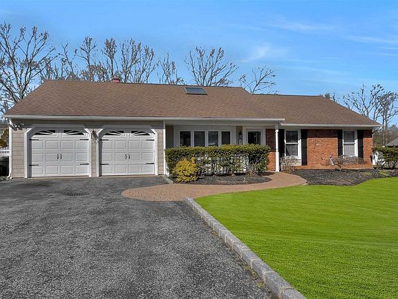 2nd image of 1 North Ct
